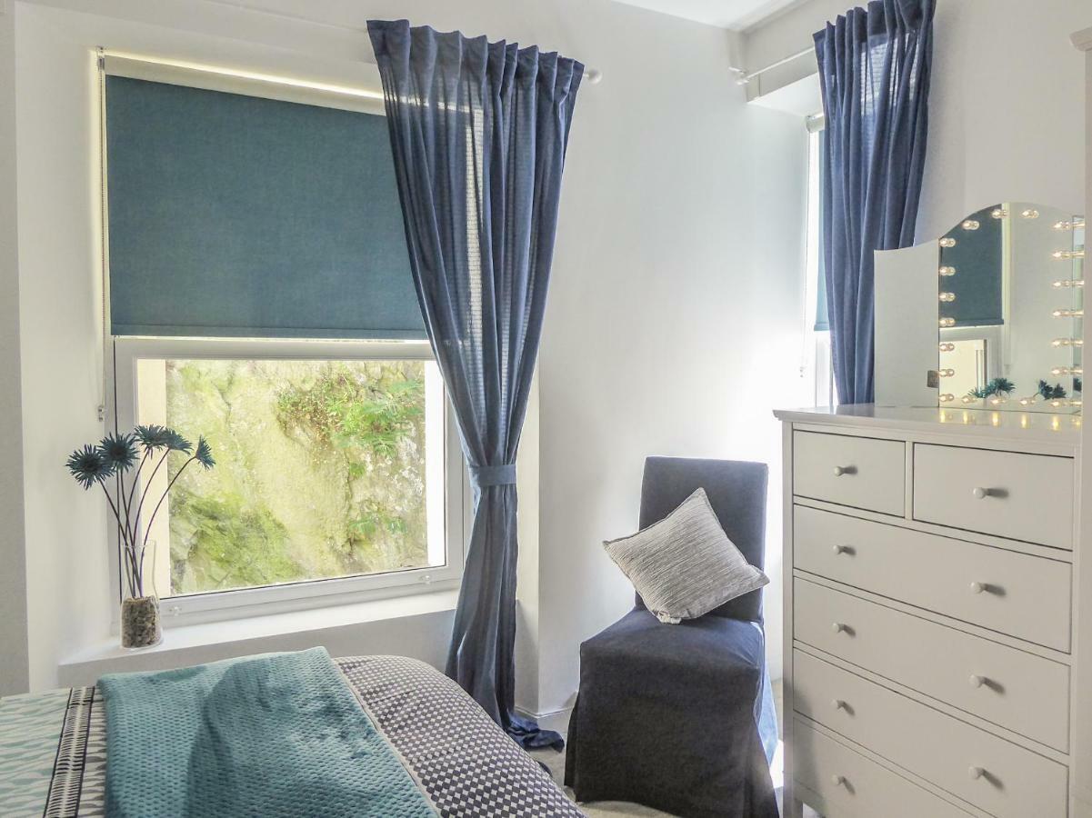 Harbour View Apartment 루 외부 사진