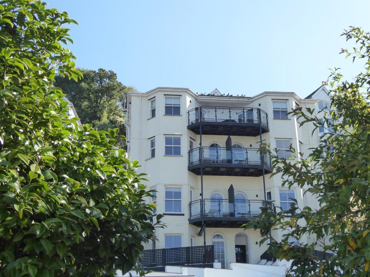 Harbour View Apartment 루 외부 사진